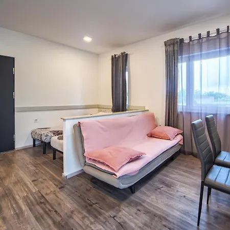 Apartament Laura